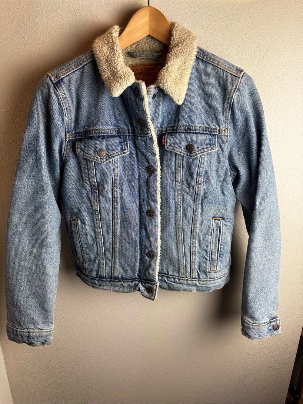 Levi's Light Blue Denim Jacket with Cream Sherpa Collar